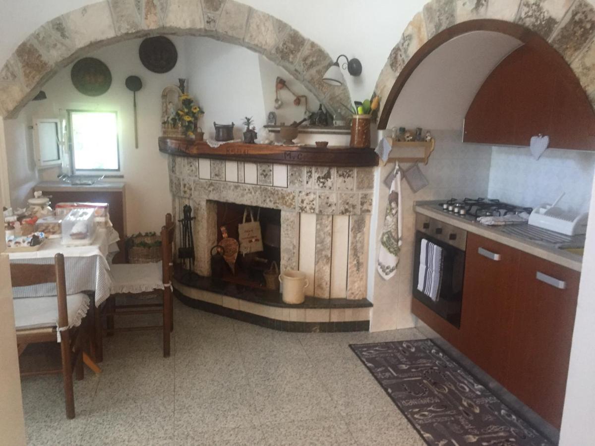 Il Trullo Di Nonno Angelo San Marco Otel Locorotondo Dış mekan fotoğraf