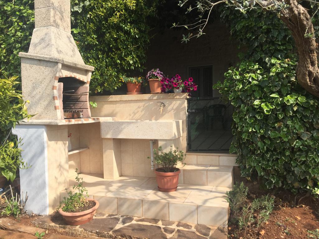 Il Trullo Di Nonno Angelo San Marco Otel Locorotondo Dış mekan fotoğraf